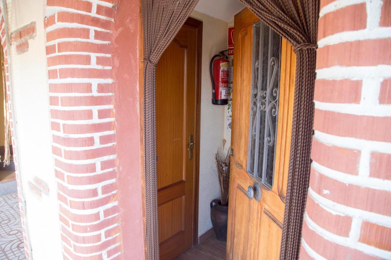 La Charca De La Dehesa Villa Casas del Monte Dış mekan fotoğraf